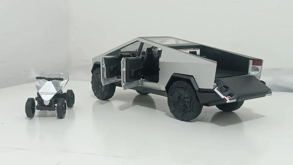 TESLA CIBER TRUCK