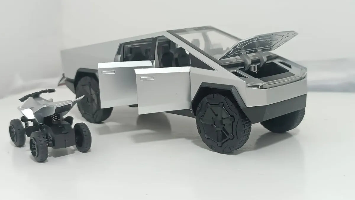 TESLA CIBER TRUCK